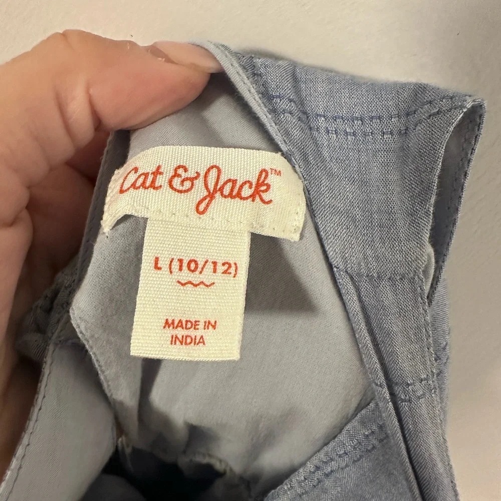 Cat & Jack Light Blue Buttoned Kids Dress size large (10/12)